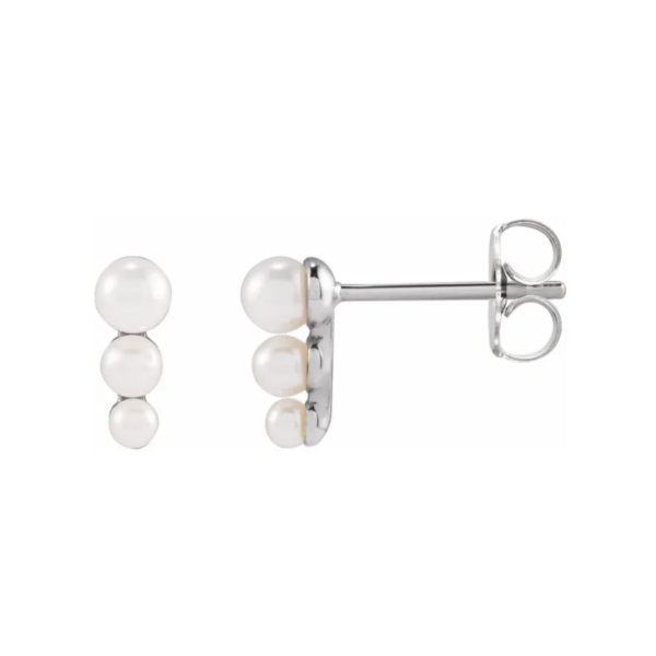 14K Graduated Cultured White Freshwater Pearl Earrings - Image 2